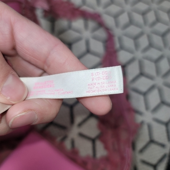 VICTORIA'S SECRET PINK DUSTY ROSE LACE HALTER BRALETTE, SIZE SMALL D-DD … - Picture 7 of 9